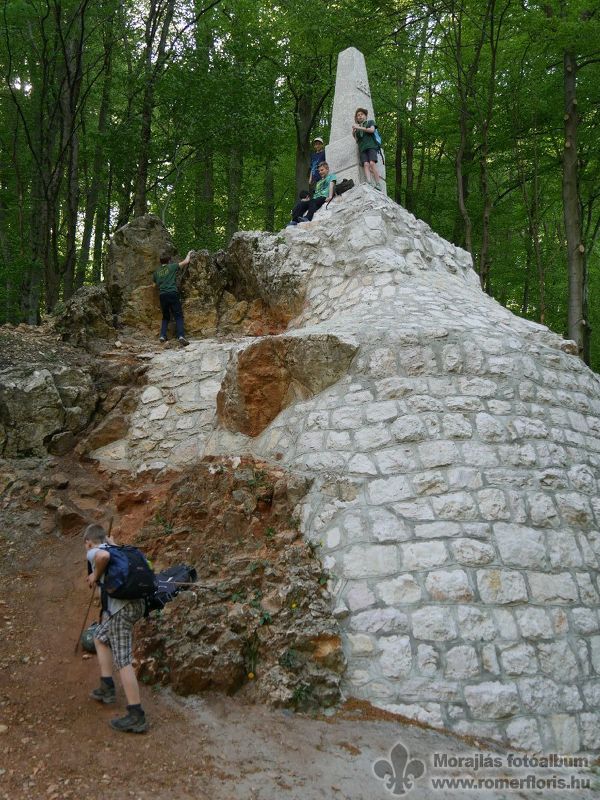 Mosómedve őrs, Vinye-Csesznek-Vinye