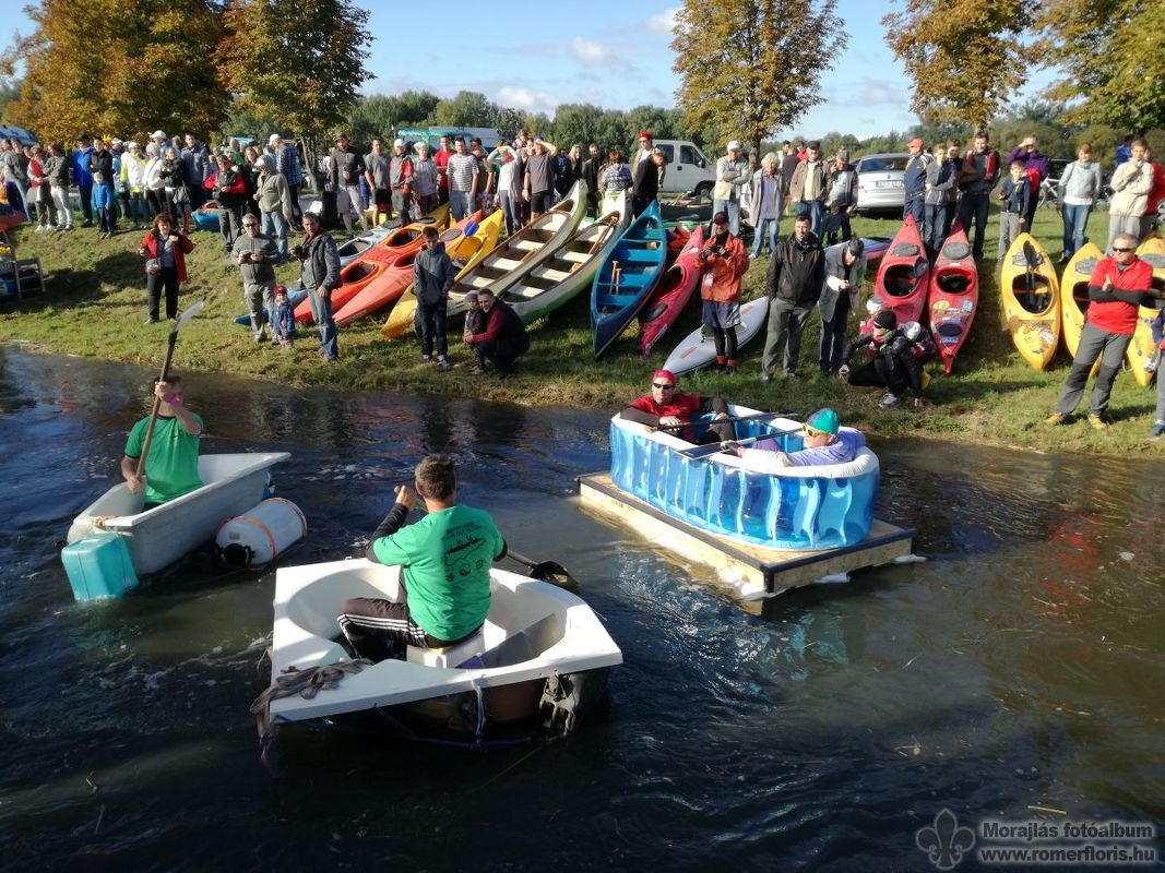 Kádak és medencék indokolatlan helyszínen